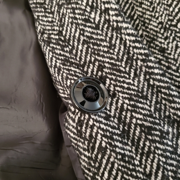 London Fog Women's Black & White Herringbone Wool Blend Coat Size S - Picture 4 of 13